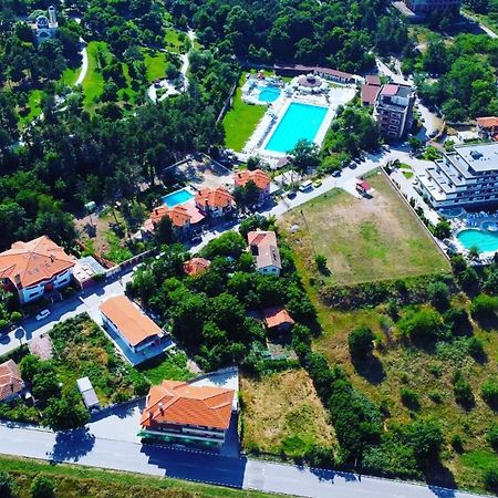 D Villa Мінеральні Бані Екстер'єр фото